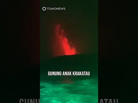 Erupsi Gunung Anak Krakatau, Ribuan Pesawat Batal Terbang #shorts