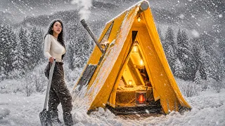 ❄️CAMPING IN HEAVY SNOW WITH A NEW INFLATABLE TENT