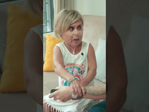il veut pas que je regarde la Tv ?!😱 #humour #sketch #funny #firstshortvideo @KyoshiSad