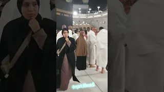 اشتقت إليكي يا حبيبة قلبي يا مكة 