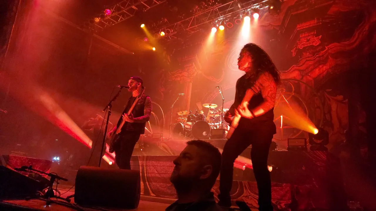 As I Lay Dying - Shaped By Fire [Live @House Of Blues Dallas,TX]