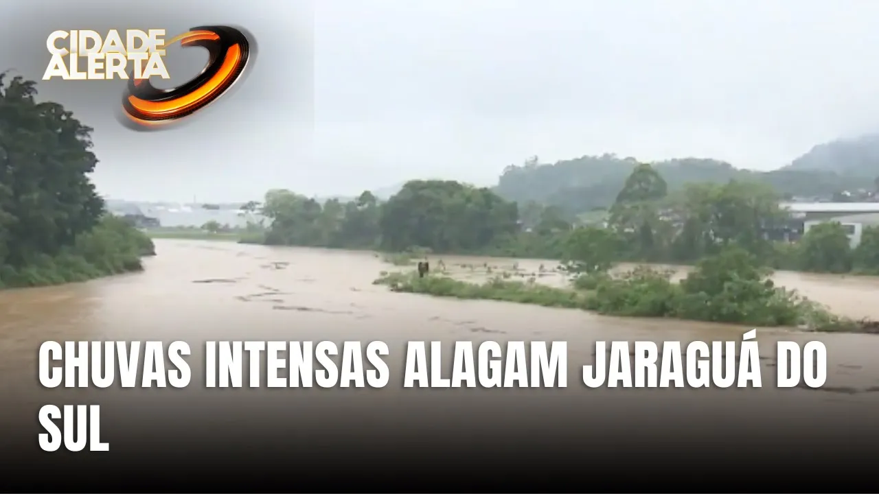 Fortes chuvas causam alagamentos e desvios no trânsito em Jaraguá do Sul