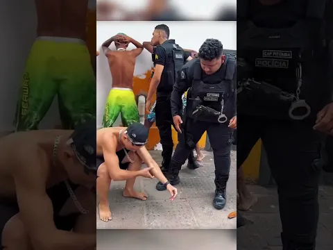Ce Policier a Attrapé Trois Voleurs mais... ❤️