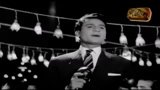 عبد الحليم حافظ شغلوني وشغلوا النوم عن عيني ليالي دندنها
