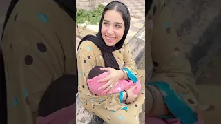 شاب صايع مش عارفه ترضع ابنها منه  شاب صايع مش عارفه ترضع ابنها منه