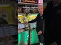 Download Lagu Als je een jukebox koopt bij Bennies Fifties wordt deze bezorgd, geïnstalleerd en heb je garantie