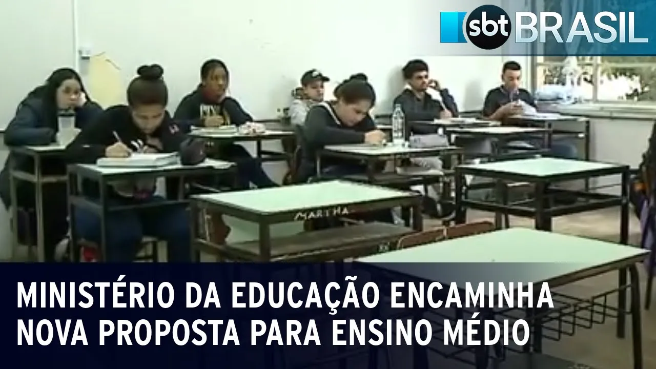 Mudanças no Ensino Médio incluem aumento de carga horária | SBT Brasil (08/08/23)
