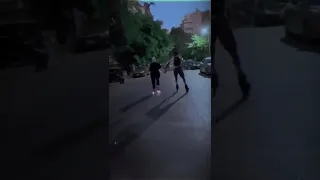 انا وهي معيوبين في الدنيا مثالية كاريوكي 