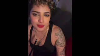 بنت مسلمة سكرانة في البث المباشر من سعودية العربية الله يهديها ويهدي الجميع 