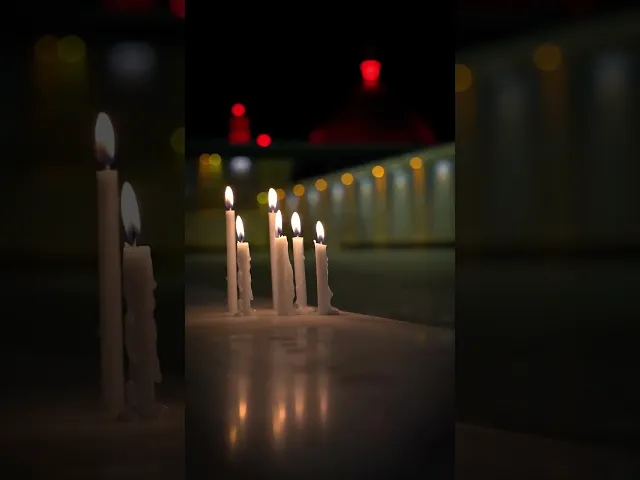⁣بكاءُ شموعِ الفقدِ والحزنِ حُرقةًلآلامِ أهلِ البيتِ بعدَ المُصيبةِ#على_خطى_الحسين