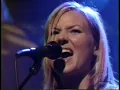Download Lagu Jewel Kilcher - Hard Rock Live - Concert (1997) - Setlist In Description