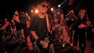 silih silih kambing official music video