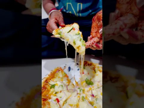 🍕✨ Homemade Pizza Magic by Thanmai Reddy! 👩🏻‍🍳❤️ | #shorts