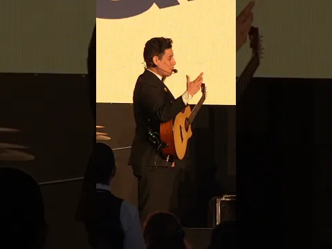 Si usted conoce más canciones de Camilo Sesto que de Camilo, es probable que tenga dolor de espalda