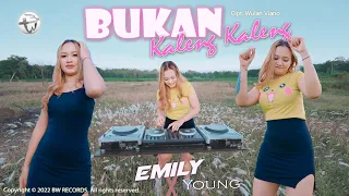 Download Emily Young - Bukan Kaleng Kaleng (Official M/V) MP3