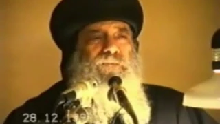 الخادم والسعى للكهنوت سؤال وذكريات مضحكه للبابا شنوده الثالث 1993 