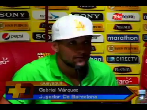 Barcelona entrenó a puerta cerrada y comienza a definir once titular