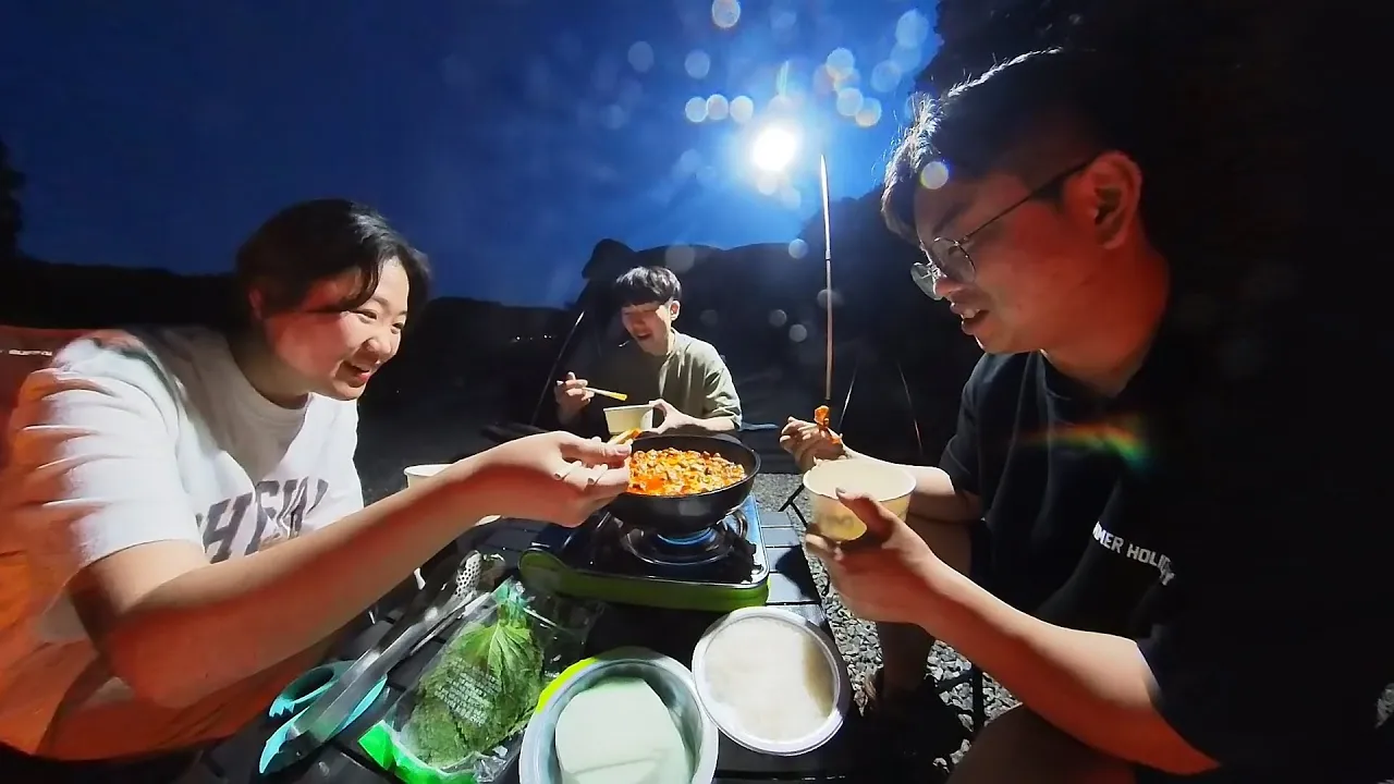 캠핑계의 에르메스 진천 더 빌리지 캠핑장 다녀왔습니다 サムネイル