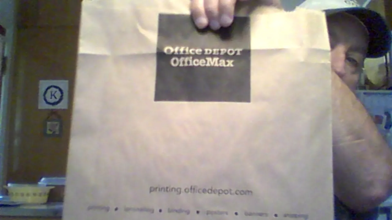 Complete with note pads, discbound notebooks, color coded tab dividers and much more, TUL note-takin. 