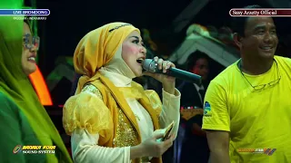 Download BERBEZA KASTA VOC.AYI NIRMALA LIVE BRONDONG GG MUJAER IM HAJAT BPK.MUKSIN/IBU.SARIAH NMS MP3