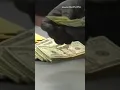 GAMBLING BUSINESS SHUTDOWN WITH SEIZURE OF MACHINES AND CASH Manatee Sheriff s Office Florida