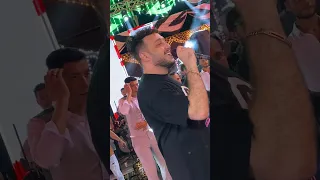 احنا يادنيا تعبنا يادنيا   الحوت حاتم المصري صوته مرعب دخل قلب موازين الفرح  دندنها