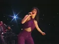 Selena - Bidi Bidi Bom Bom (Live From Astrodome)