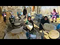 Lagu Nomadic Life: 🍞🔥Baking Bread Over Fire and Trying to Survive | Nomadic Lifestyle of iran🔥✨️