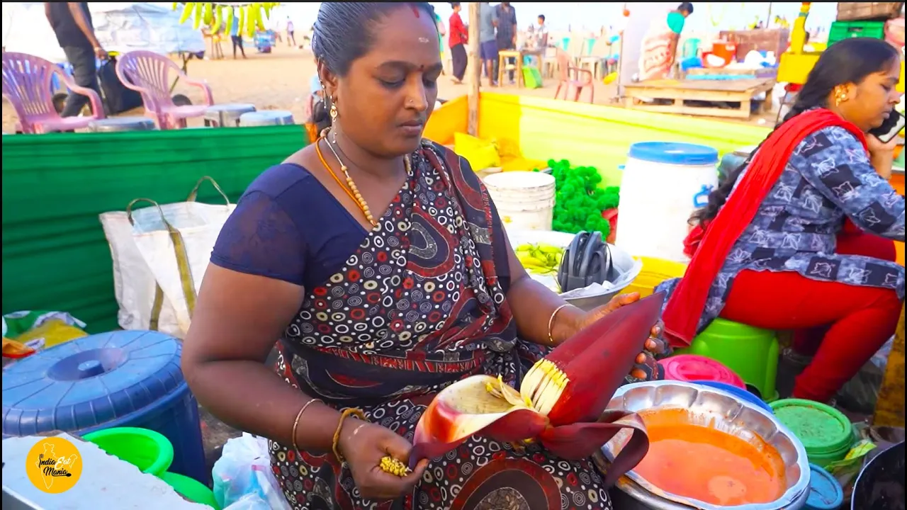 Chennai Hardworking Aunty Selling Banana Flower Bhajiya In Marina Beach Rs. 50/- Only l Street Food