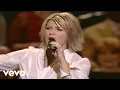 Download Lagu Bill \u0026 Gloria Gaither - I Am Not Alone [Live] ft. Natalie Grant
