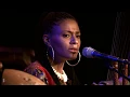Download Lagu Sona Jobarteh \u0026 Band - Mamamuso