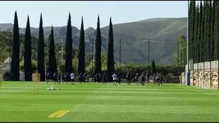 OM les Olympiens a l entrainement au centre Robert Louis-Dreyfus a trois jours d OM-Naples