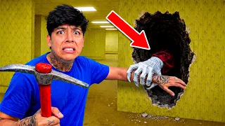 ENTRÉ A UN BACKROOM REAL Y LO GRABÉ TODO!!