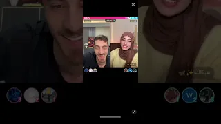 مكس يقول ل هبة شو يعني كلمة احبك بل انكليزي وطلبت منو انو مايطلع مع بنات غيرهااااا     دندنها
