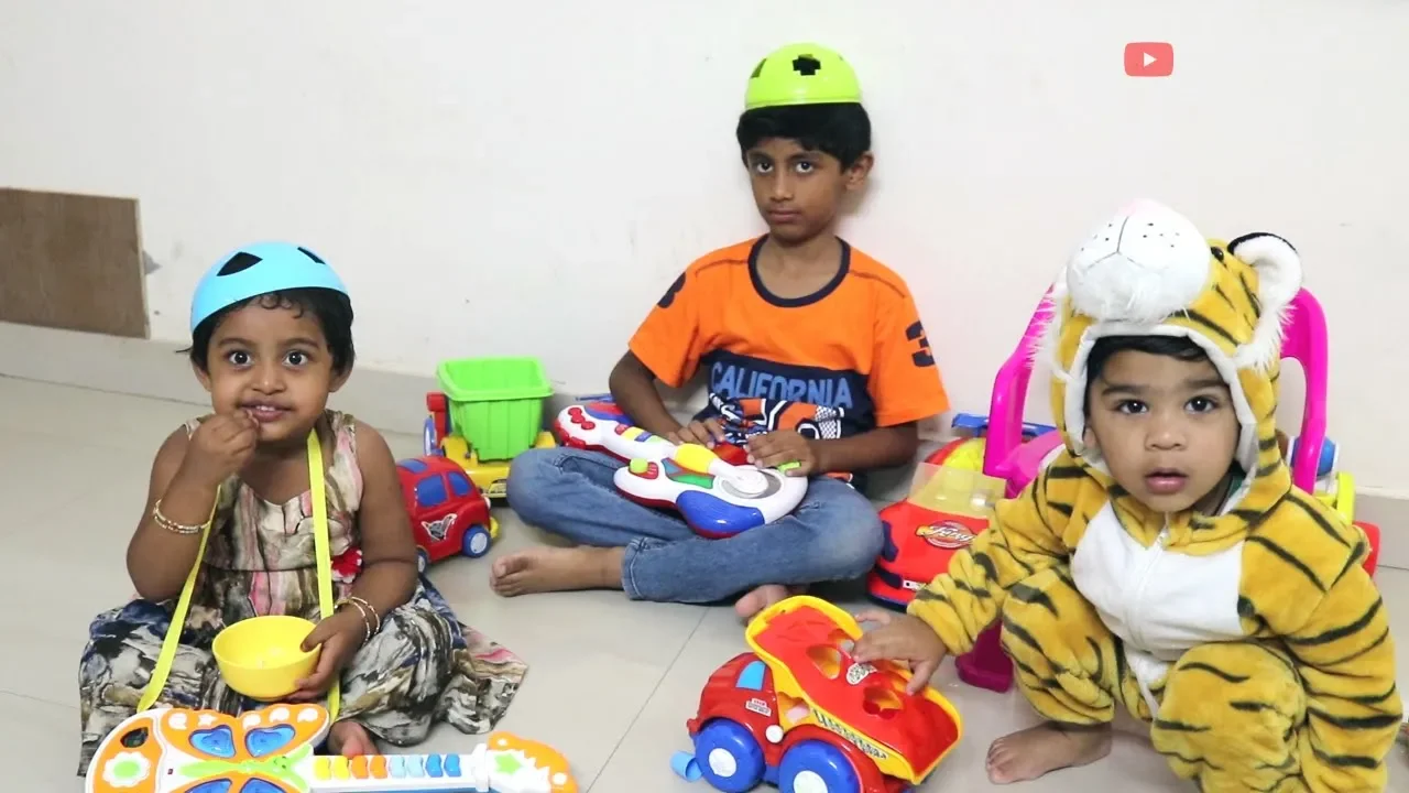 Kids VsToys and Nursery Rhymes Singing / Kids playing with toys