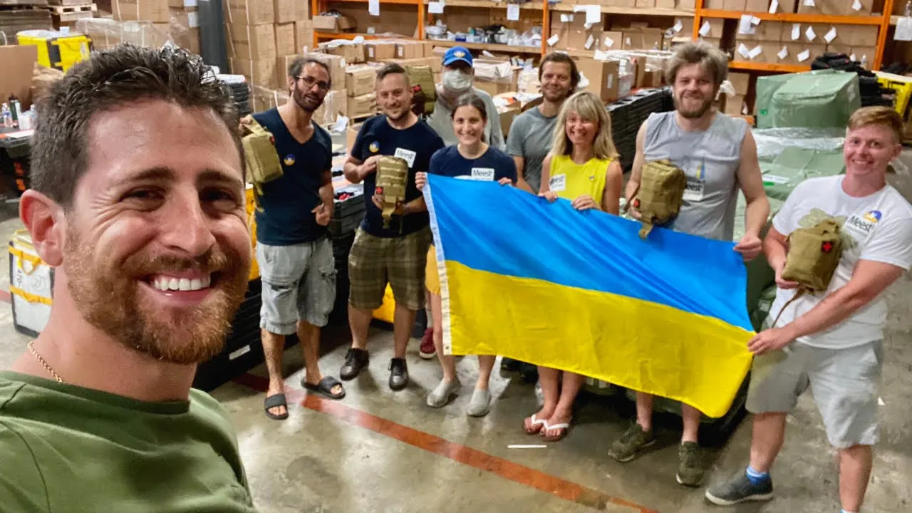 Volunteering For Ukraine - Razom for Ukraine