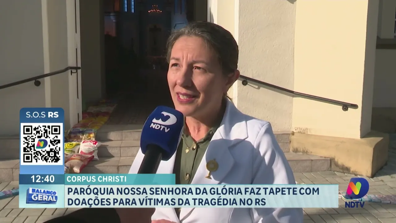 Corpus Christi: fiéis montam tapete com doações as vítimas da tragédia no RS