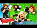Download Lagu Trolling My FAMILY in Roblox Slap Tower..
