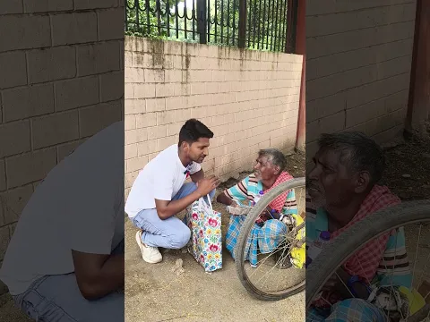 poor helping 🙏#humanity #donate #food #happy #charity #helping #viral #ngo #trending #shortvideo