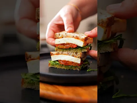 Ek week me teen bar Kha chuki hun ye Double Cheese Tomato Sandwich | Healthy Breakfast #recipe