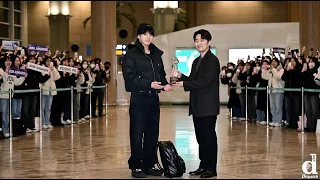 1 minutes ago jungkook bts got this surprising thing from korean music producer pdogg