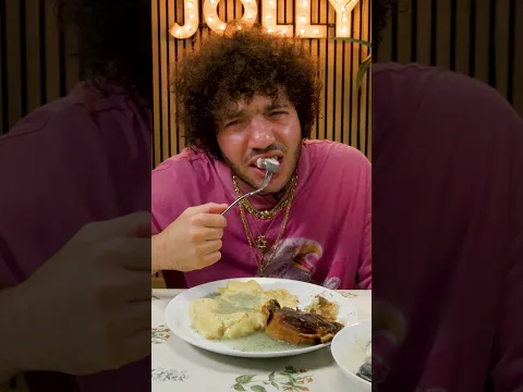 Benny Blanco tries Jellied Eels for the first time!