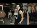This One Nasty Detail in Danielle Colby s Photo Has the Internet Going Crazy