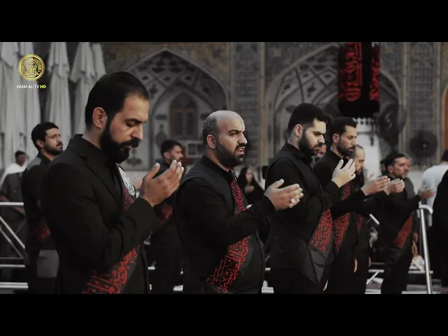 ⁣خَدَمُ العتبة العلوية المقدسة يحيون ذكرى شهادة الإمام الحسن العسكري في رحاب مرقد أمير المؤمنين (ع)