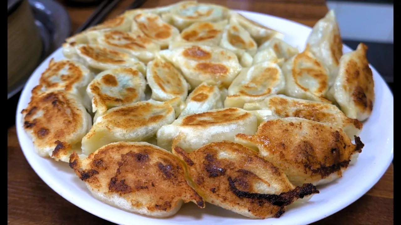 서울 가리봉 호랭이 군만두! 유튜브 영상 썸네일