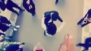 يدك  بيدي على رقص يلا  دندنها
