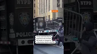 Police ready barricades in New York ahead of looming Trump charge