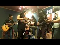 Download Lagu Mawar Hitam - Rusty Rabak live akustik at Putra Fm -