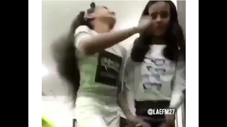 ضرب بنات صغار من ابوهمم     دندنها