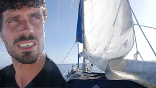 Adrift as Solo Sailor, no engine, no wind, close to shore